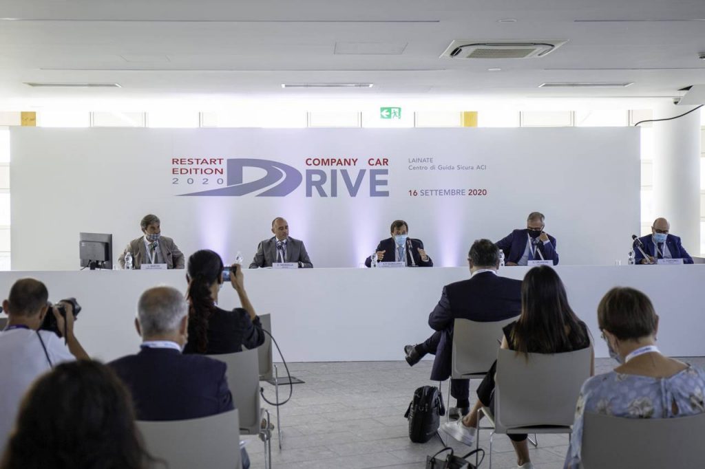 sala seminari company car drive 2020