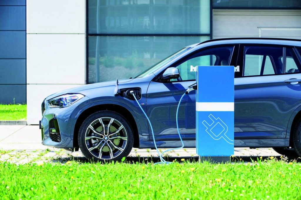 bmw recharging